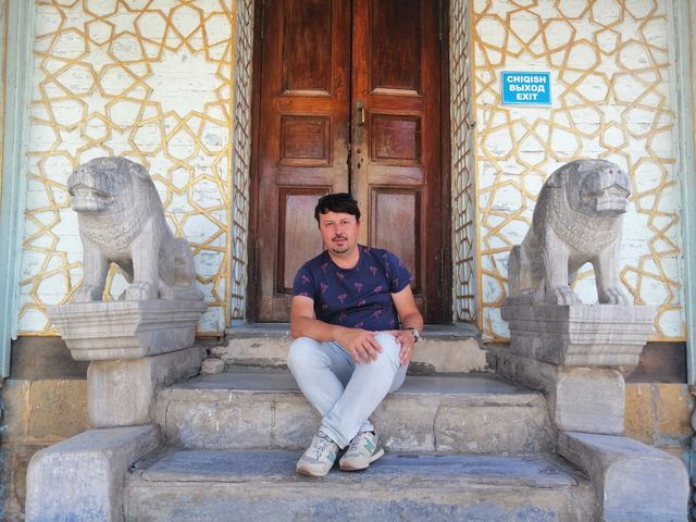 Buhara Emirlerinin Sarayı (Buhara, Eylül 2019).